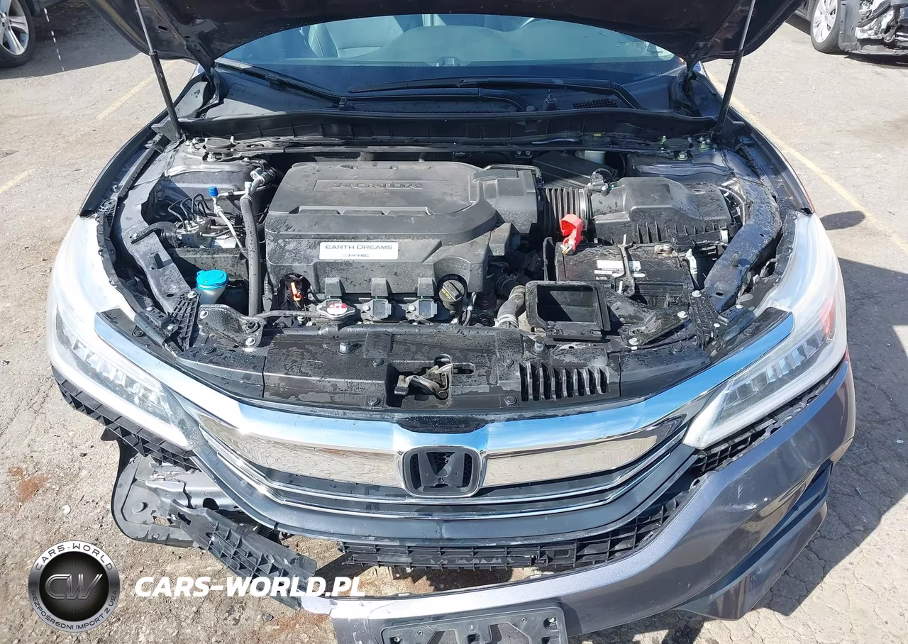 2017 Honda Accord Touring V6 VIN:1HGCR3F97HA023406 - 10