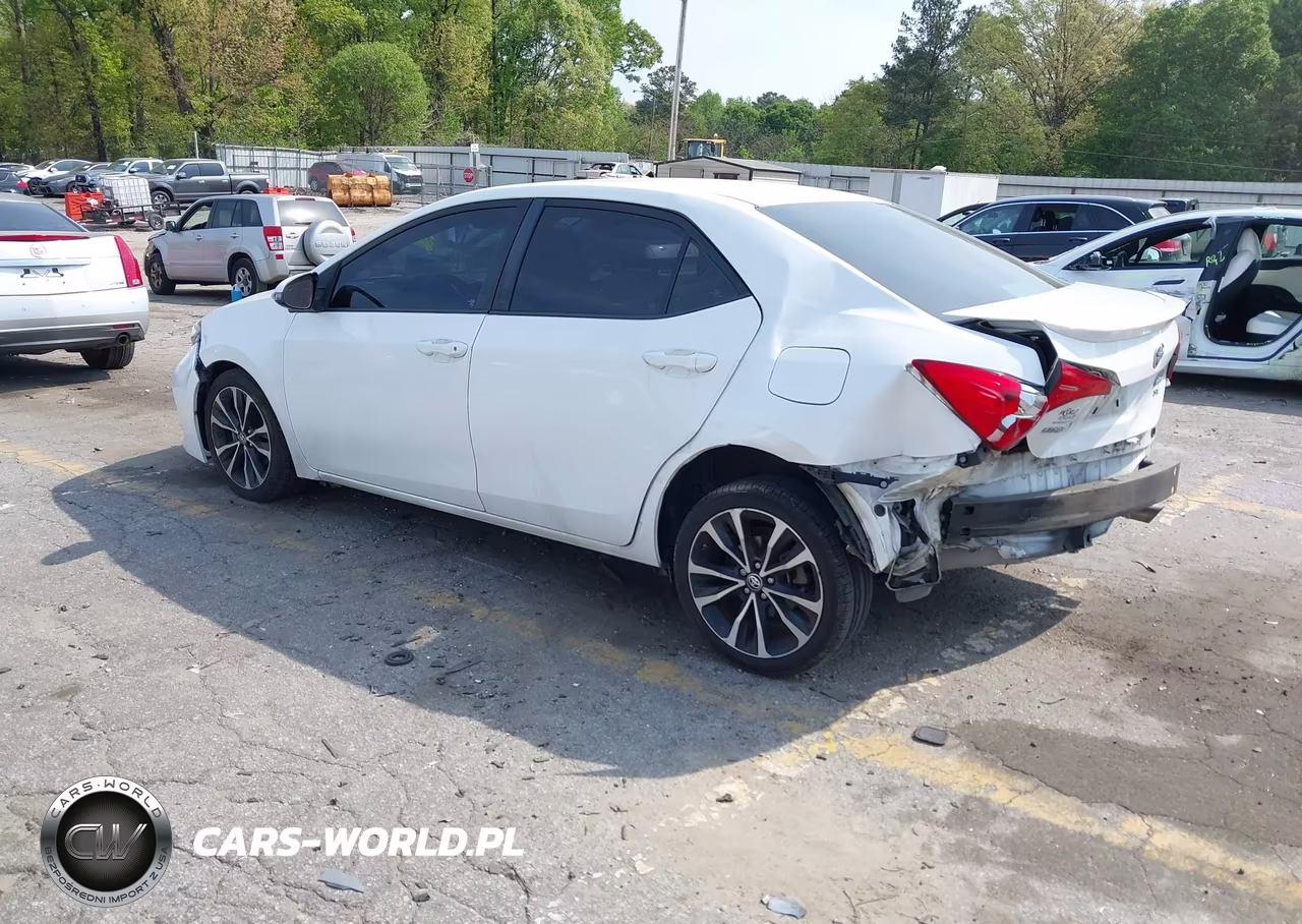 2017 Toyota Corolla Se VIN:2T1BURHE2HC846200 - 3