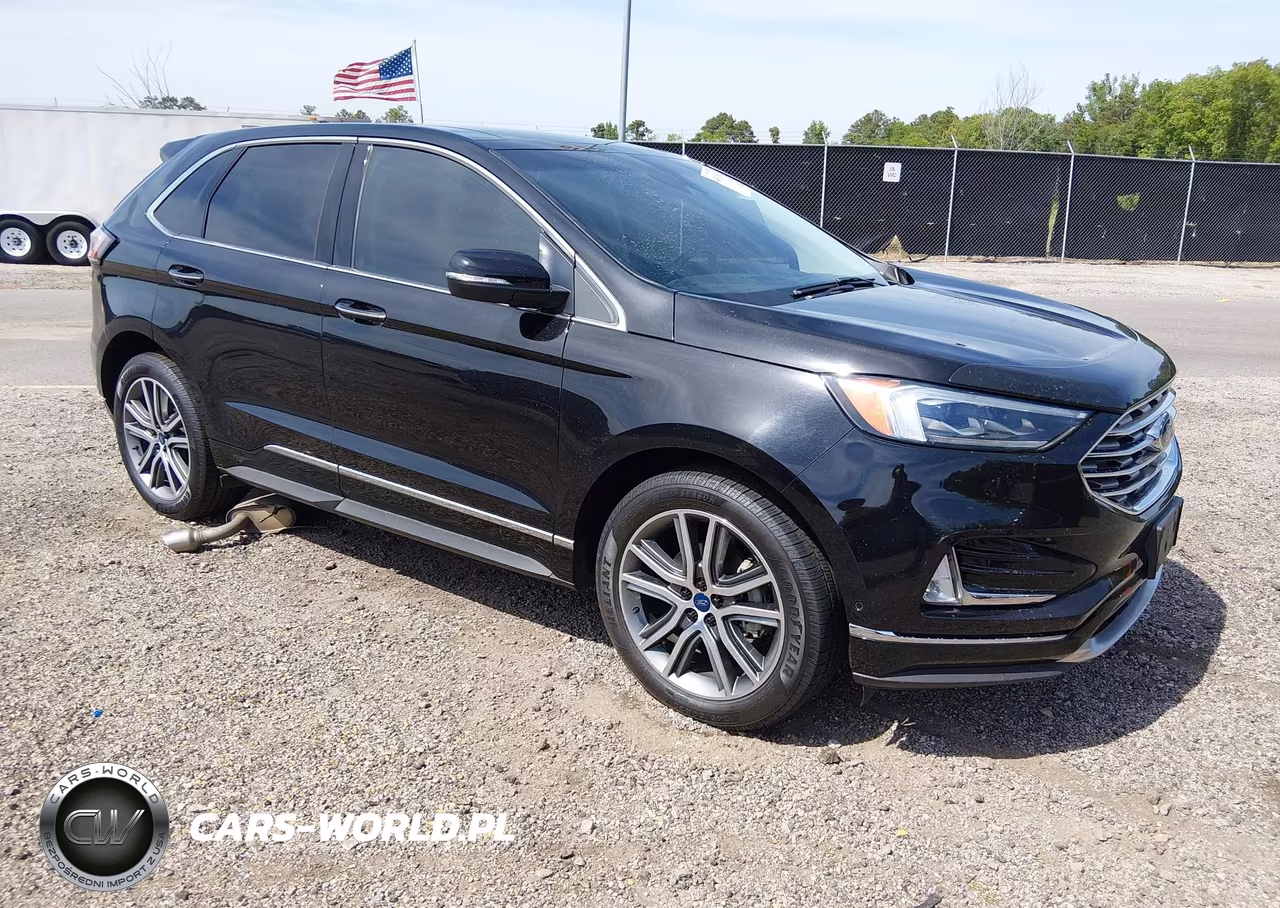 2019 Ford Edge Titanium