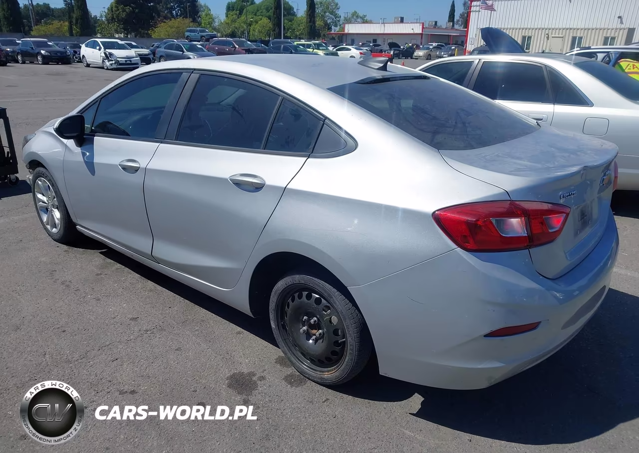 2019 Chevrolet Cruze Ls VIN:1G1BC5SM0K7152103 - 3