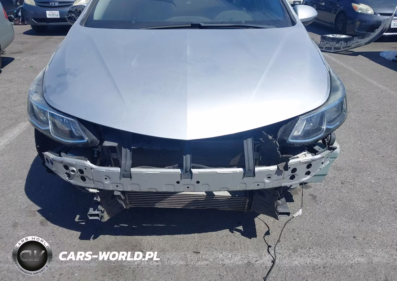 2019 Chevrolet Cruze Ls VIN:1G1BC5SM0K7152103 - 6
