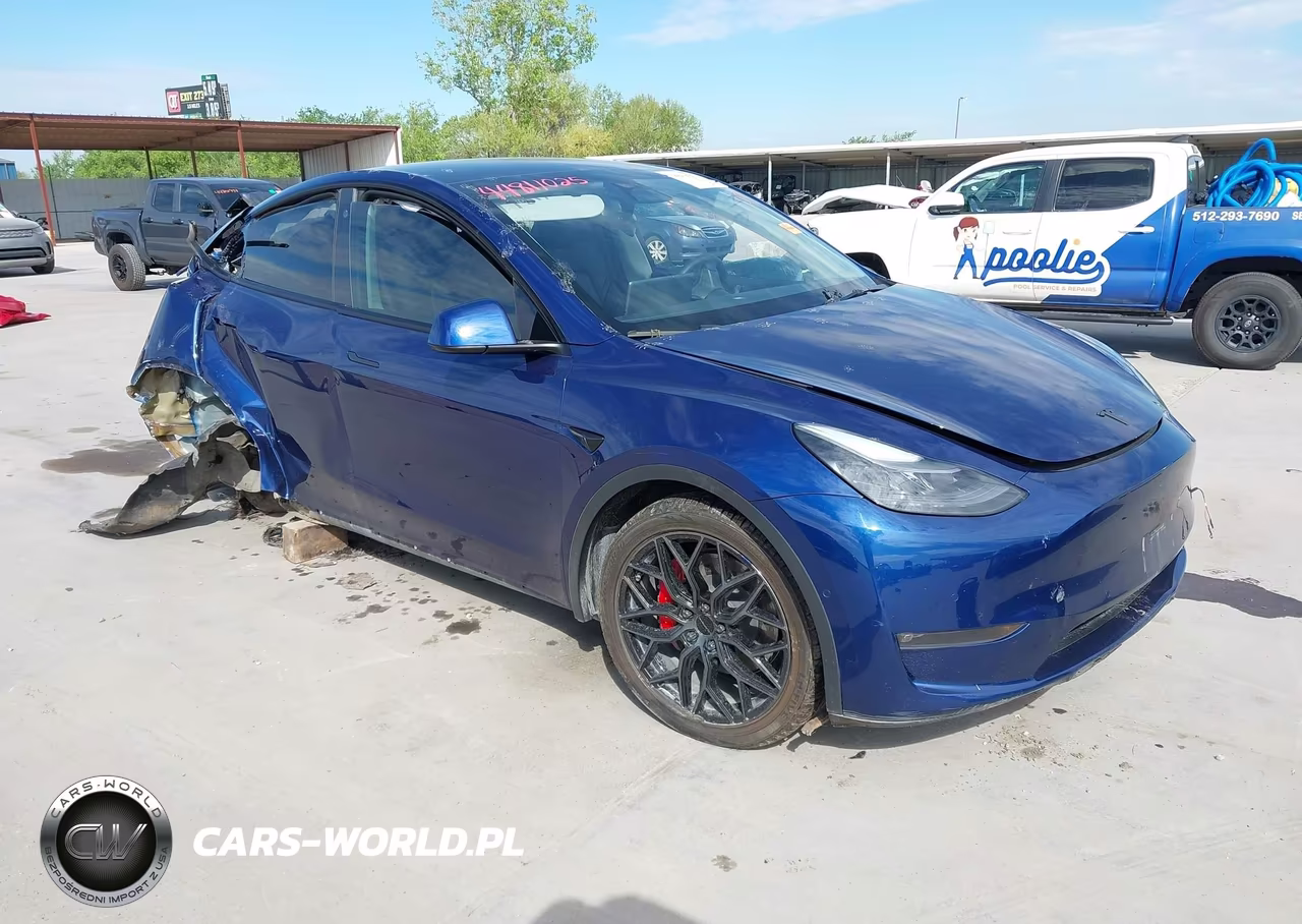 2022 Tesla Model Y Performance Dual Motor All-Wheel Drive – zdjęcie 1 z 16