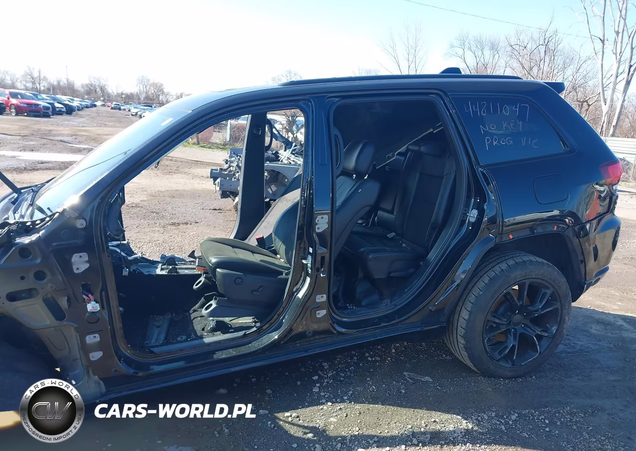 2021 Jeep Grand Cherokee Laredo X 4X4 VIN:1C4RJFAG1MC654299 - 13