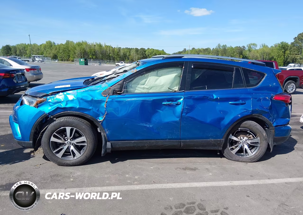 2018 Toyota Rav4 Xle VIN:JTMRFREVXJJ225150 - 14