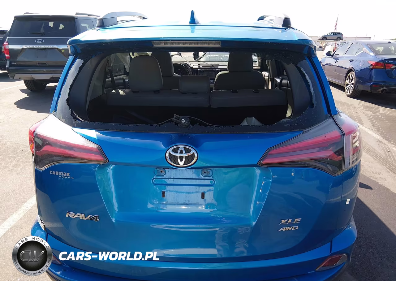 2018 Toyota Rav4 Xle VIN:JTMRFREVXJJ225150 - 16