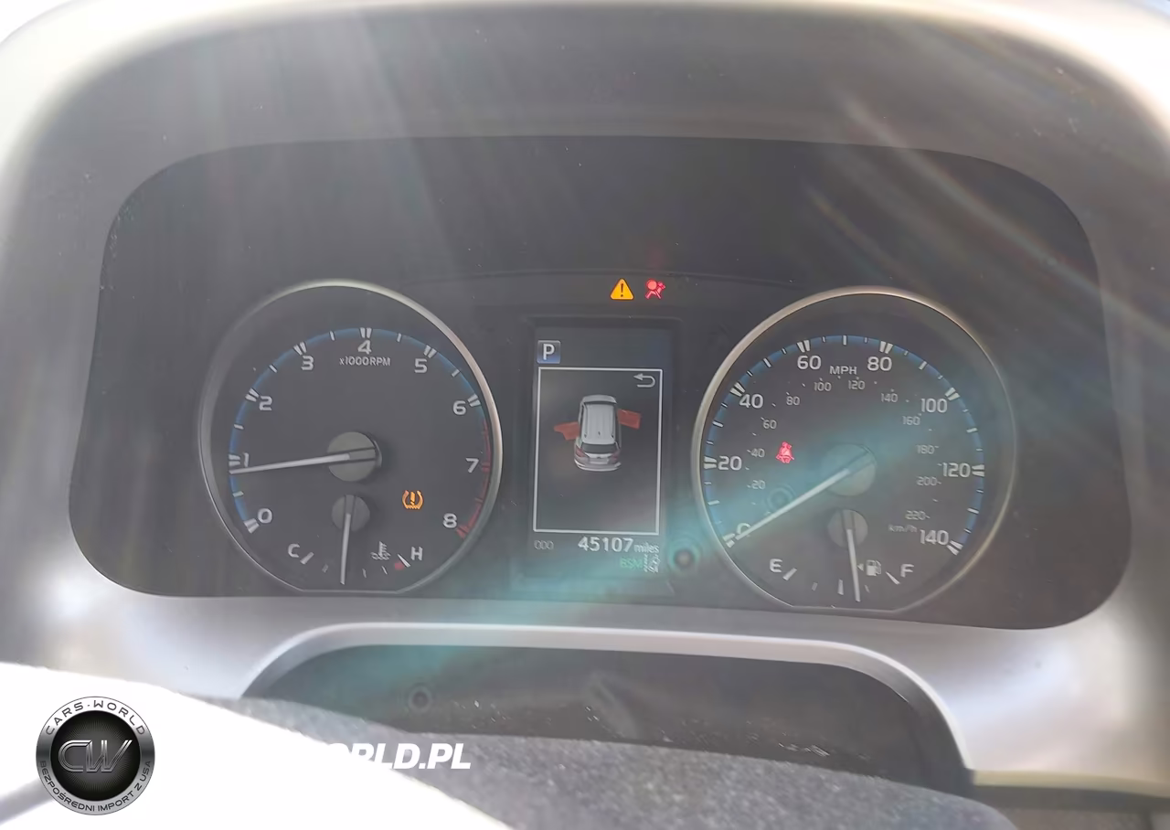 2018 Toyota Rav4 Xle VIN:JTMRFREVXJJ225150 - 7
