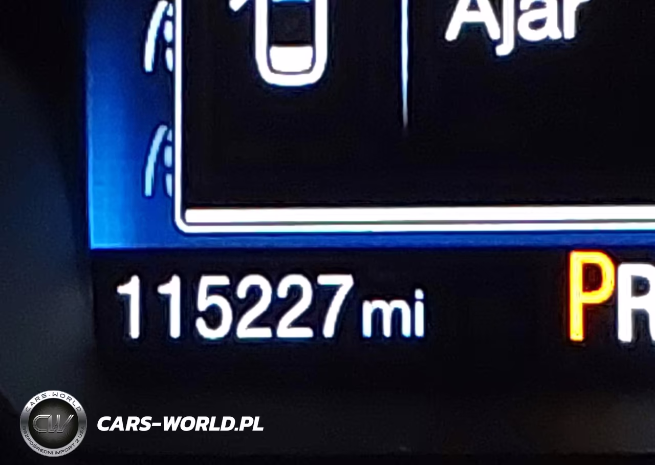 2016 Ford Focus Se VIN:1FADP3F27GL212125 - 15