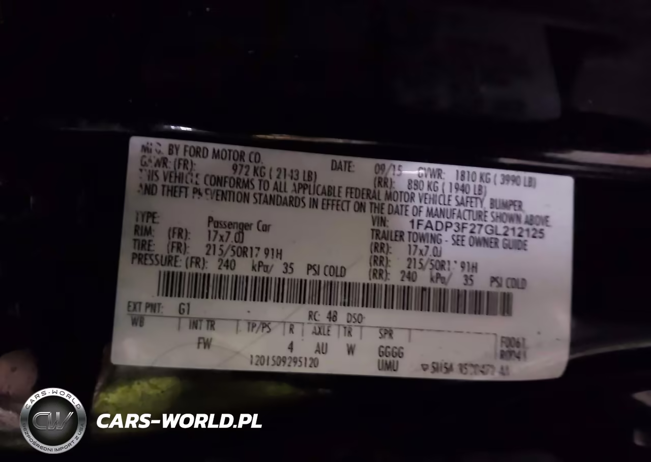 2016 Ford Focus Se VIN:1FADP3F27GL212125 - 9