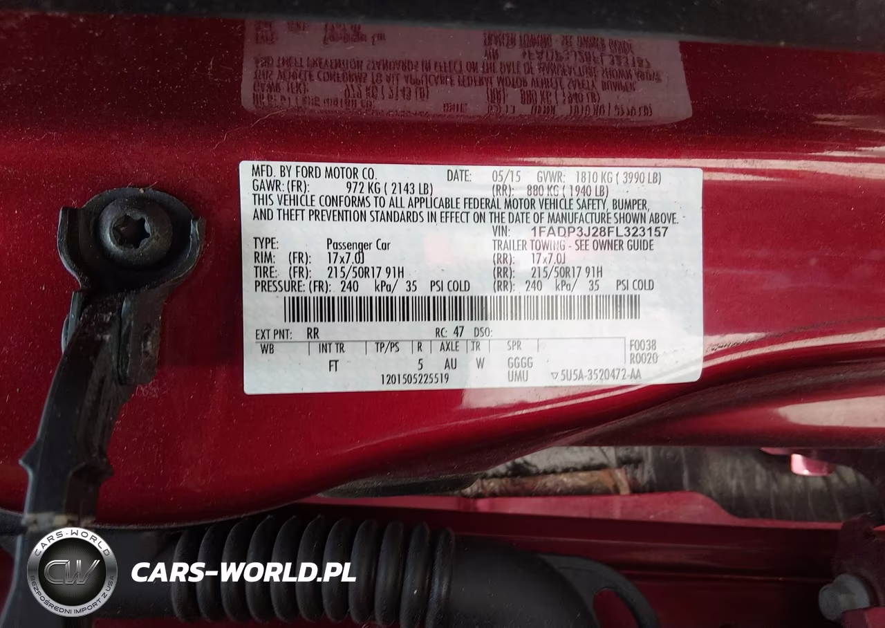 2015 Ford Focus Titanium VIN:1FADP3J28FL323157 - 9