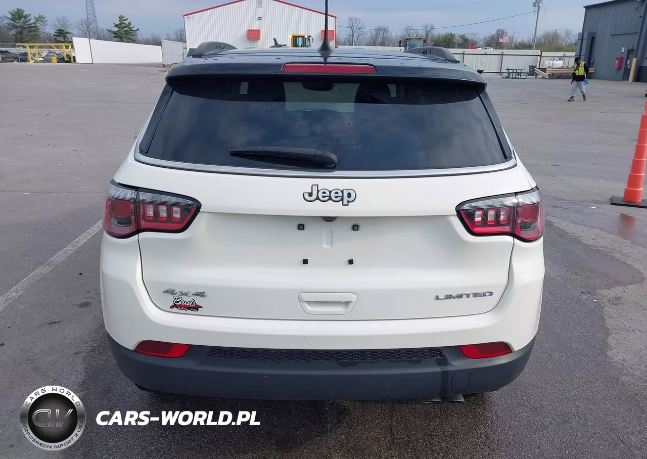 2019 Jeep Compass Limited 4X4 VIN:3C4NJDCB8KT656671 - 16