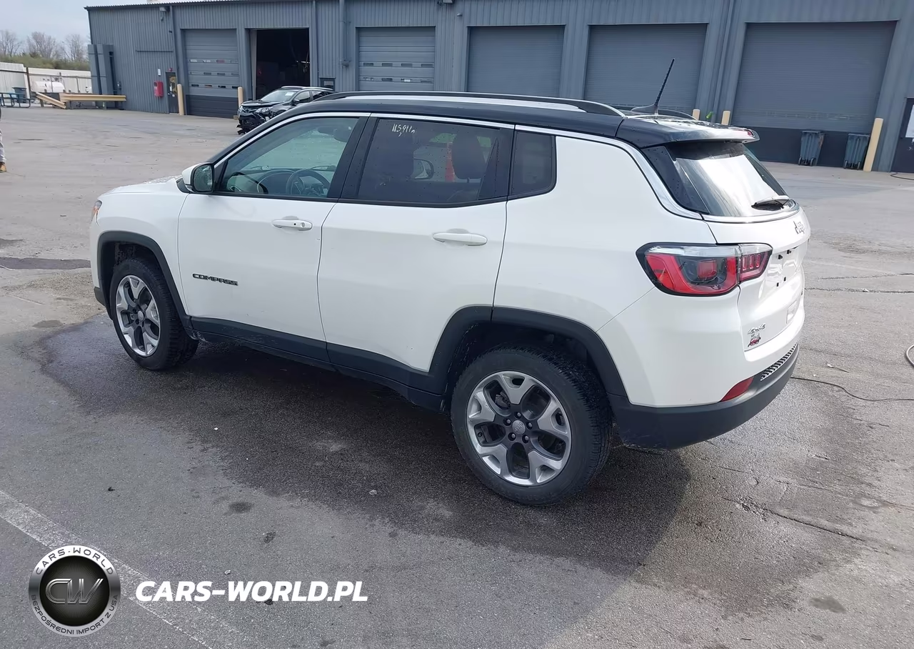 2019 Jeep Compass Limited 4X4 VIN:3C4NJDCB8KT656671 - 3