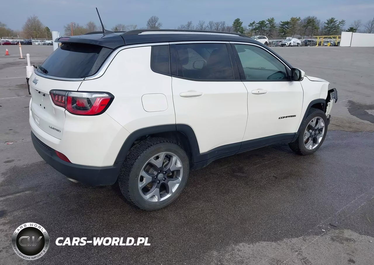 2019 Jeep Compass Limited 4X4 VIN:3C4NJDCB8KT656671 - 4