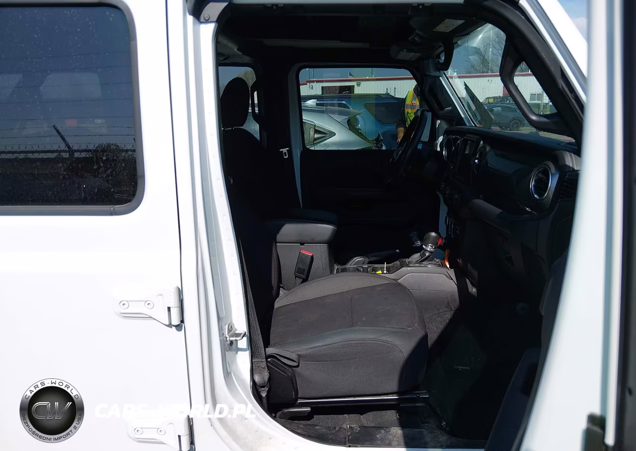 2022 Jeep Wrangler Unlimited Sahara 4X4 VIN:1C4HJXEMXNW260852 - 5