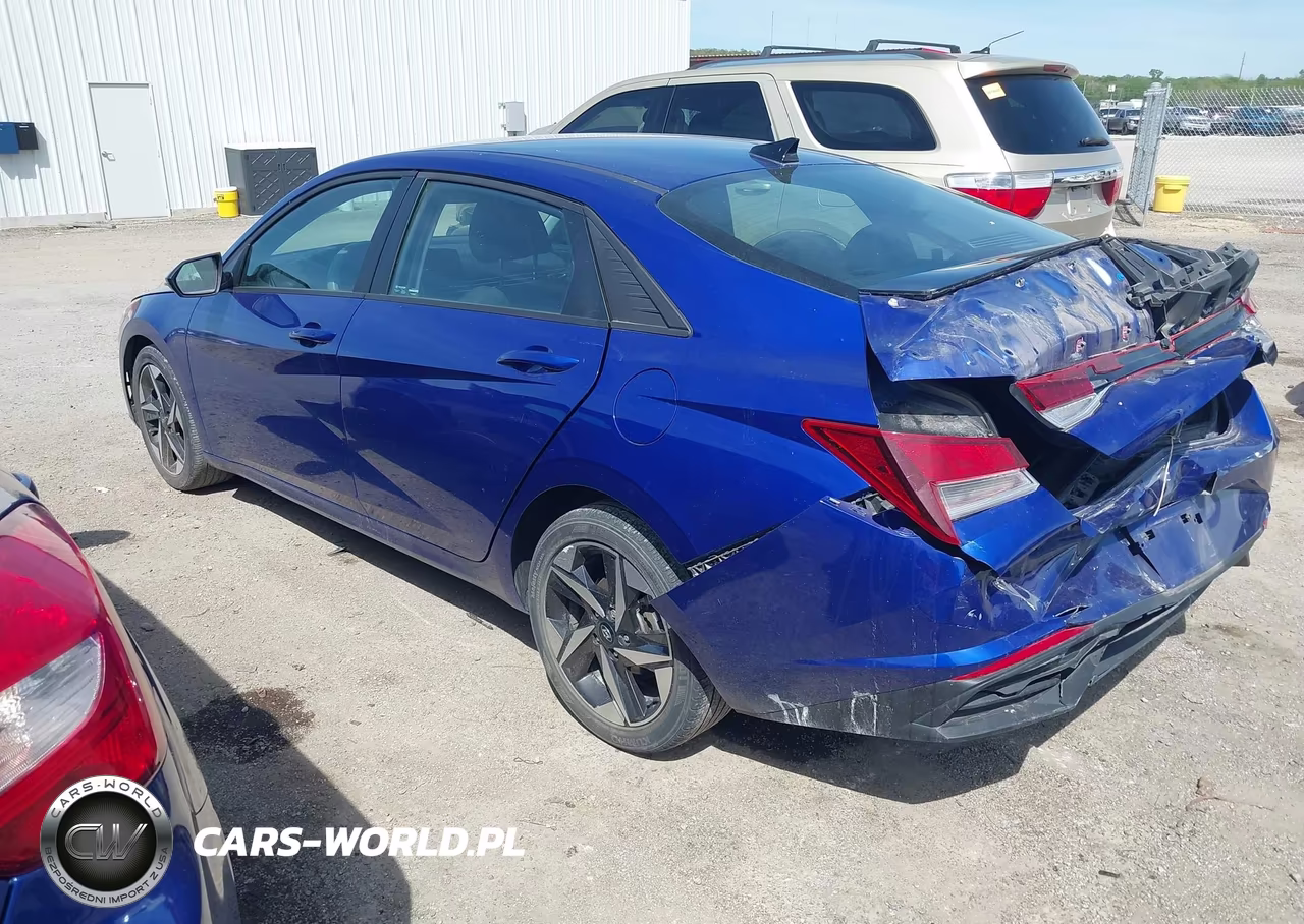 2023 Hyundai Elantra Sel VIN:KMHLS4AG8PU413910 - 3