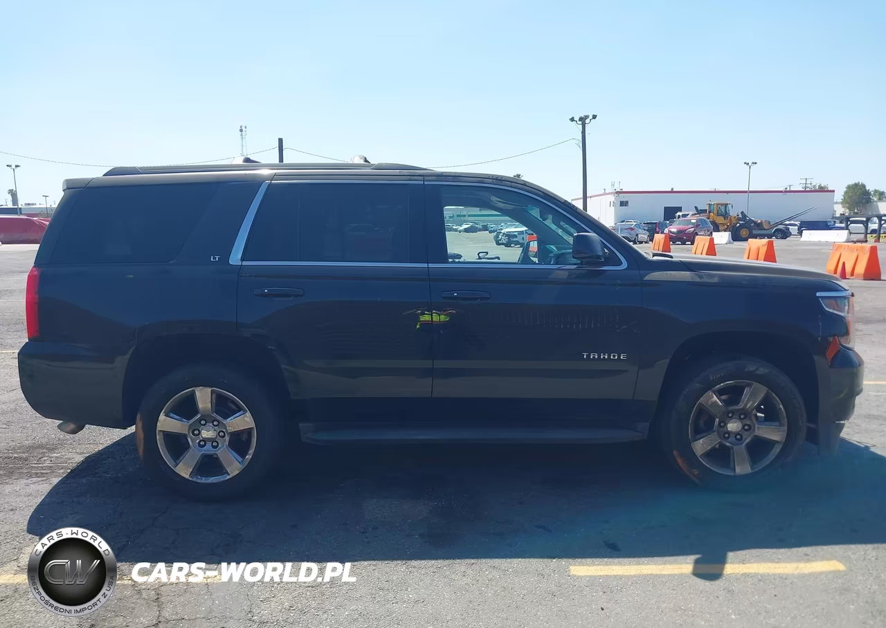2017 Chevrolet Tahoe Lt VIN:1GNSKBKC5HR313128 - 13
