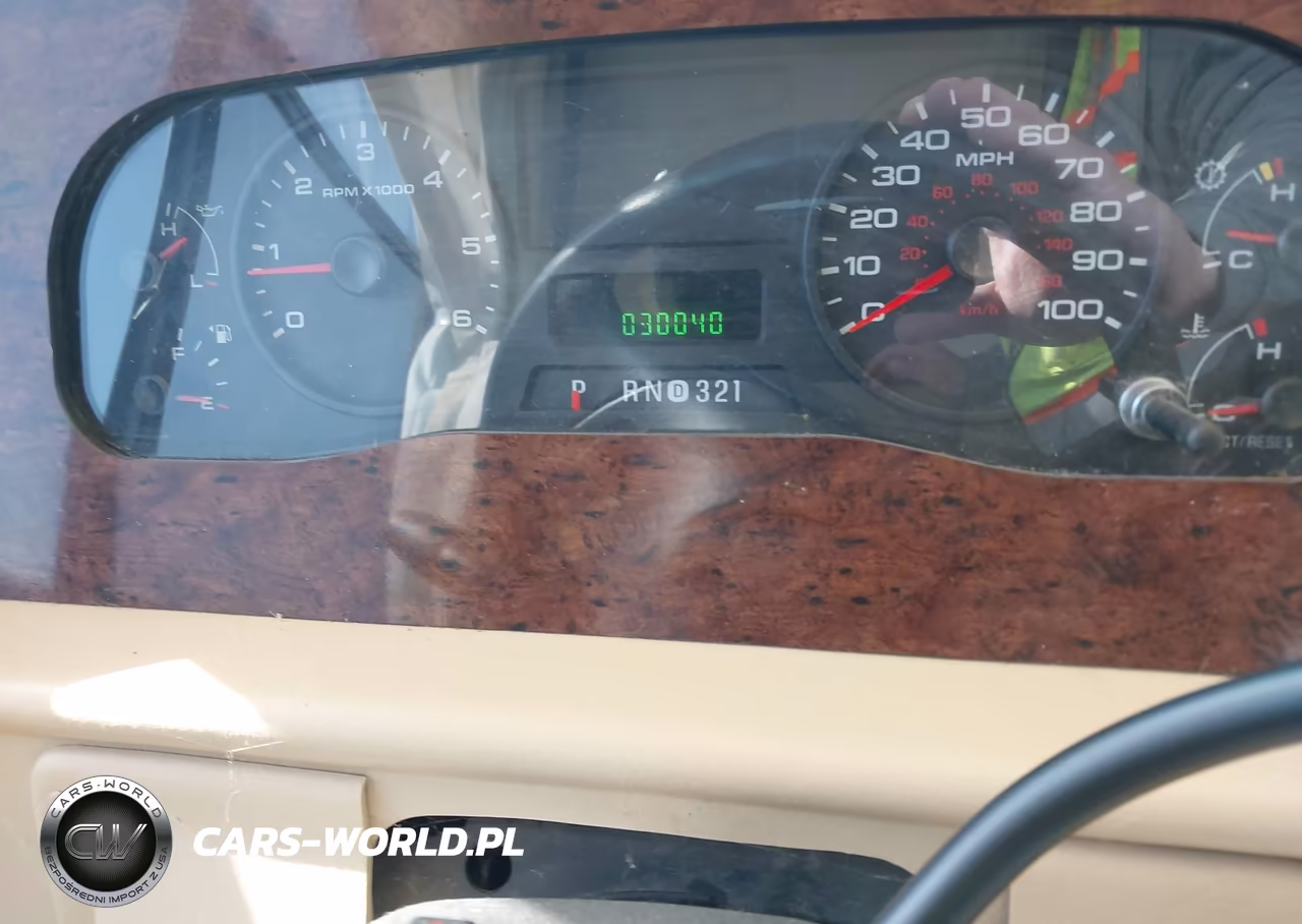 2006 Ford F550 Super Duty Stripped Chass VIN:1F6NF53Y260A02265 - 7