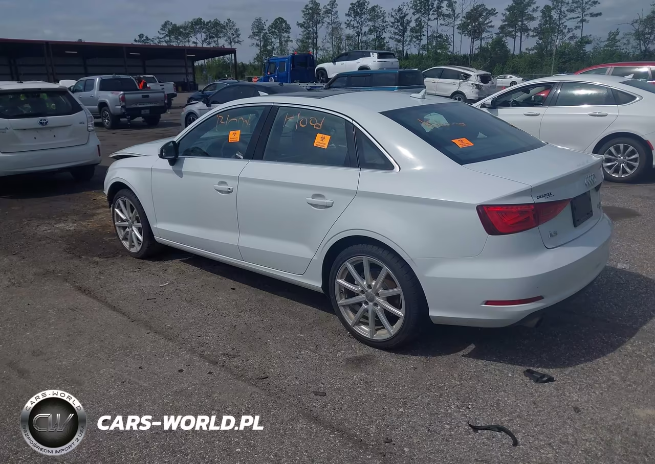 2015 Audi A3 2.0T Premium VIN:WAUEFGFF2F1043392 - 3