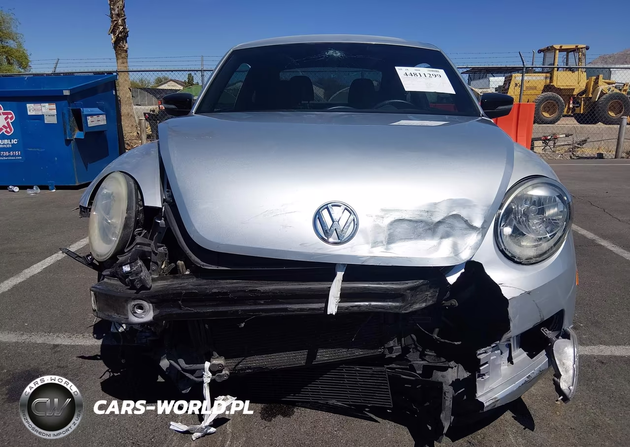 2013 Volkswagen Beetle 2.5L Entry VIN:3VWFP7AT5DM637232 - 13
