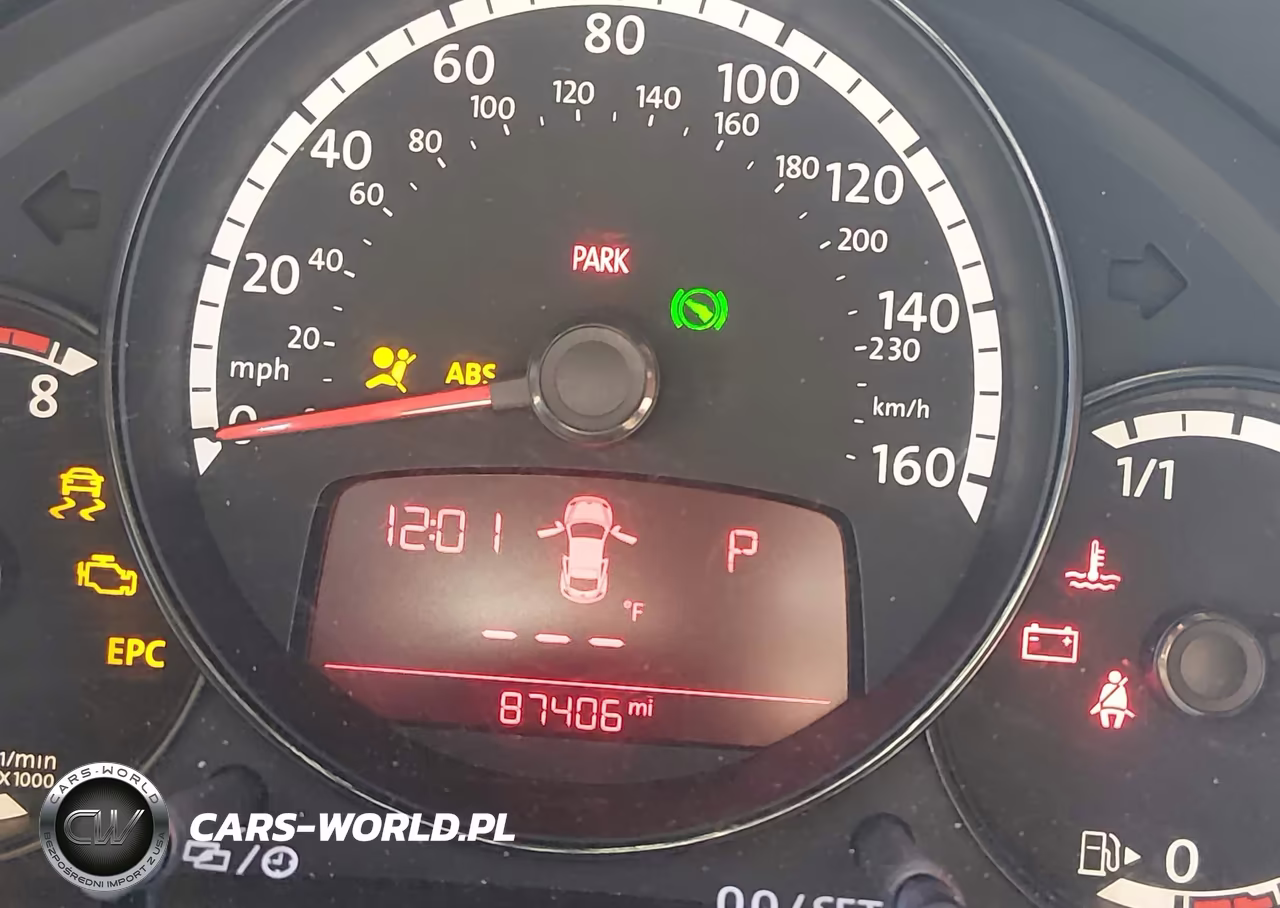 2013 Volkswagen Beetle 2.5L Entry VIN:3VWFP7AT5DM637232 - 16