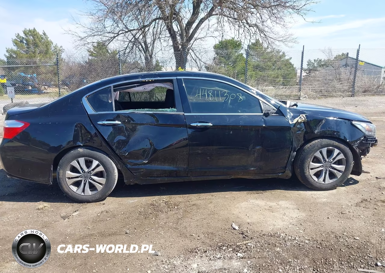 2015 Honda Accord Lx VIN:1HGCR2F38FA095749 - 13