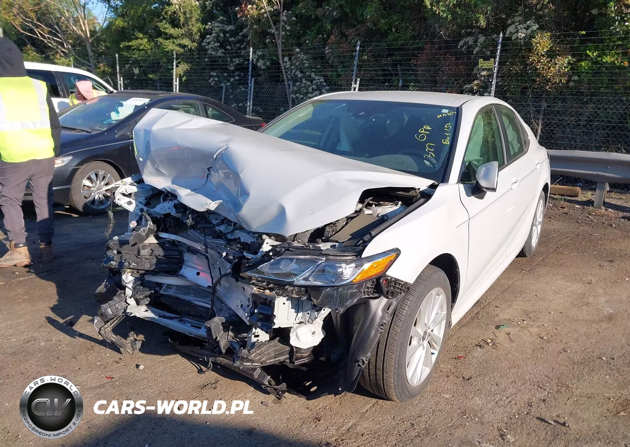 2024 Toyota Camry Le VIN:4T1C11AK0RU192523 - 2