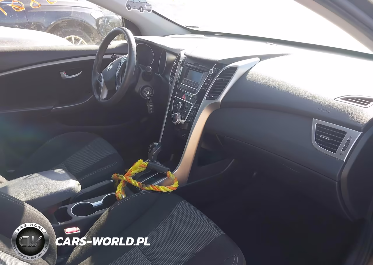 2016 Hyundai Elantra Gt VIN:KMHD35LH4GU325773 - 5