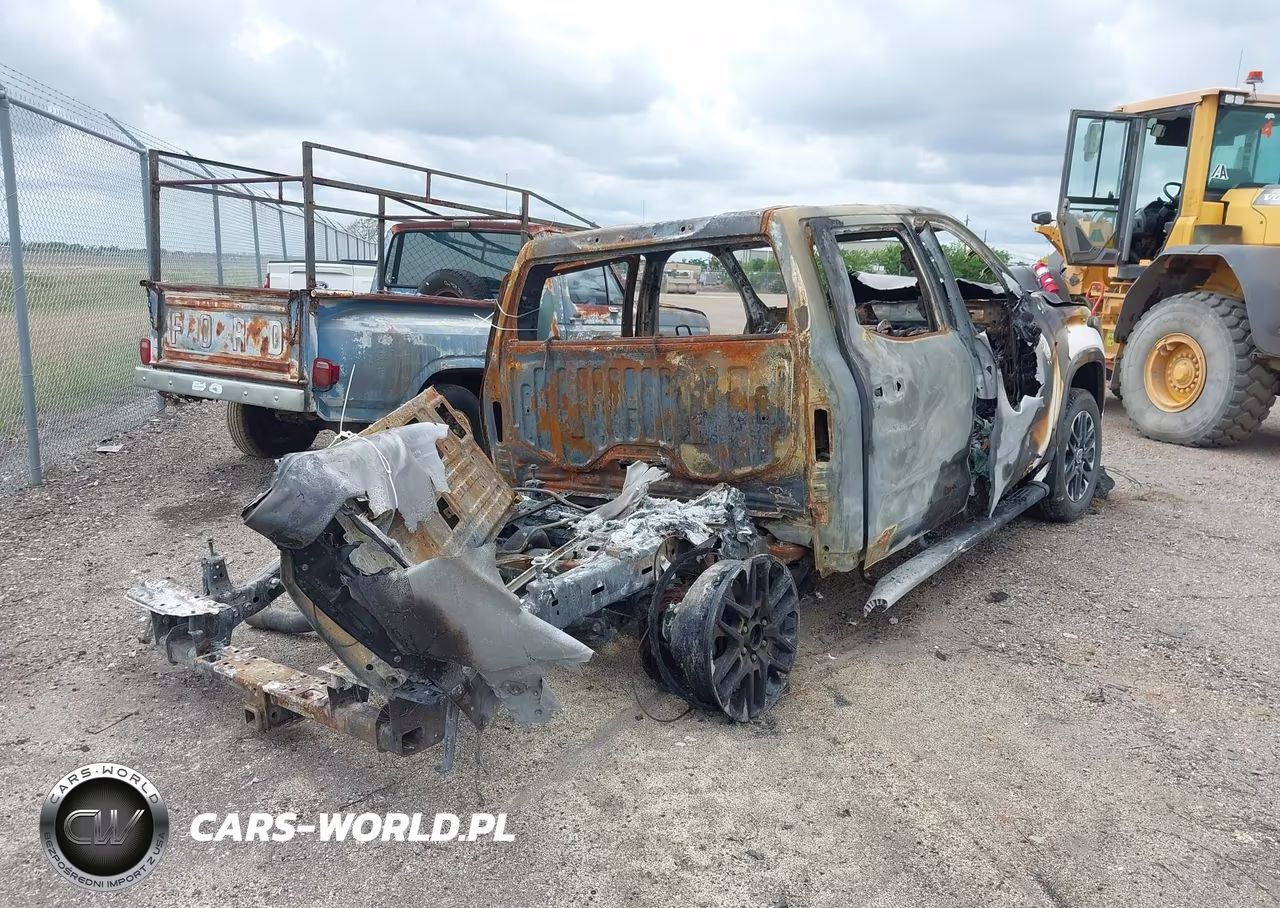 2024 Toyota Tundra Limited VIN:5TFJA5DB9RX233213 - 4