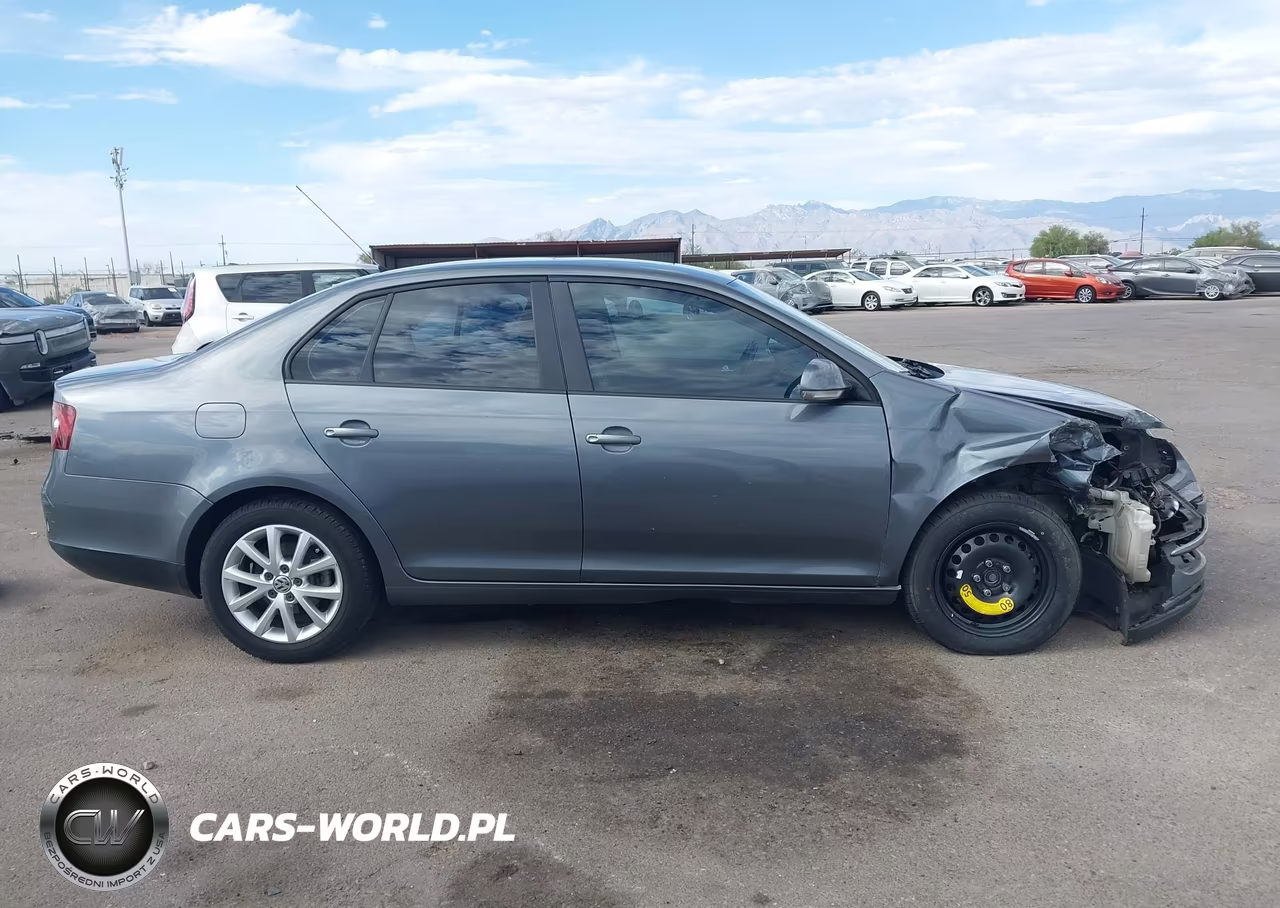 2010 Volkswagen Jetta Limited Edition VIN:3VWRZ7AJXAM138489 - 14
