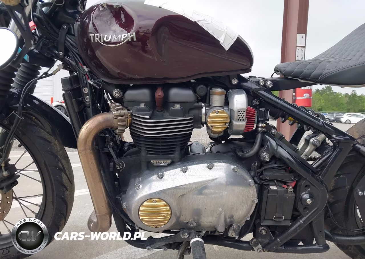 2017 Triumph Motorcycle Bonneville Bobber VIN:SMTD42HLXHT801675 - 9