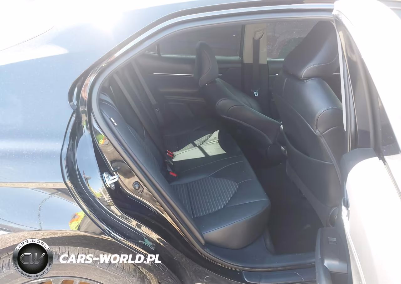 2021 Toyota Camry Se Nightshade Edition VIN:4T1G11AK1MU452051 - 8