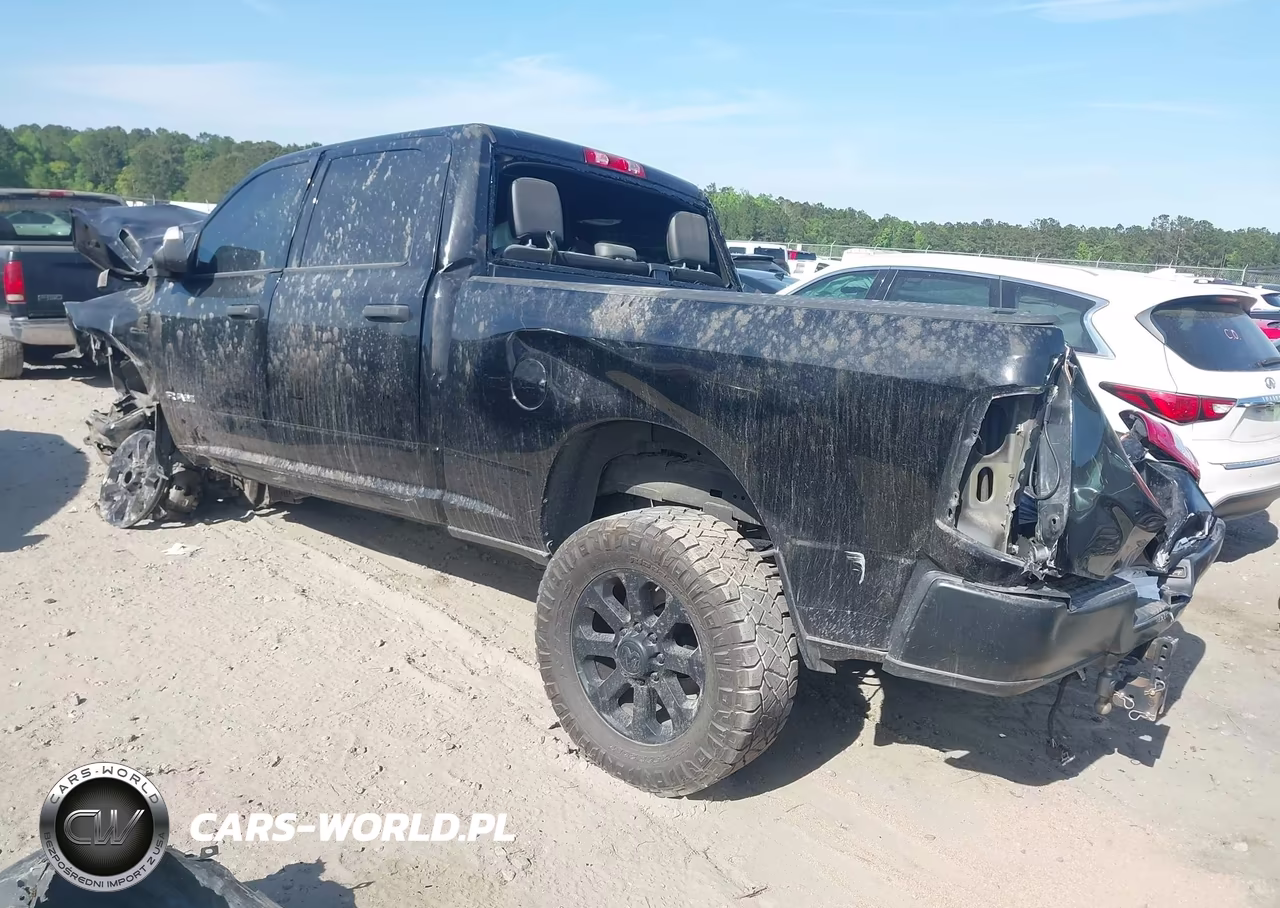 2021 Ram 2500 VIN:3C6UR5CL5MG555853 - 3