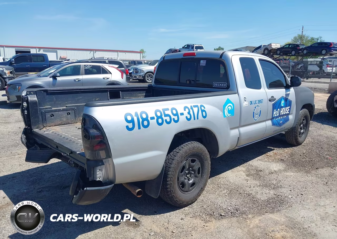 2010 Toyota Tacoma VIN:5TETX4CNXAZ728546 - 4