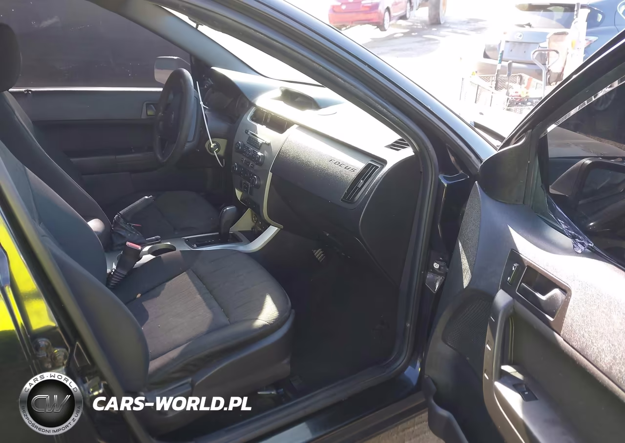 2010 Ford Focus Se VIN:1FAHP3FN0AW299206 - 5