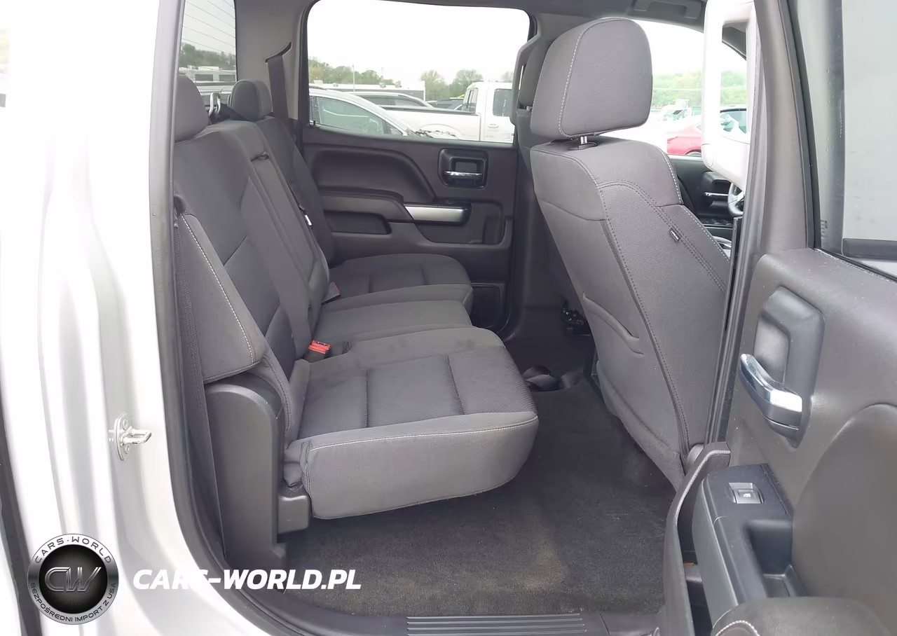 2018 Chevrolet Silverado 1500 1Lt VIN:3GCUKREC5JG228723 - 8