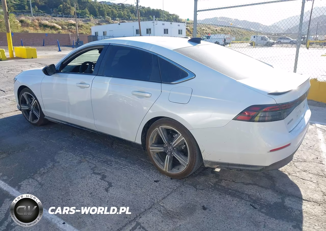 2025 Honda Accord Hybrid Sport VIN:1HGCY2F52SA075625 - 15