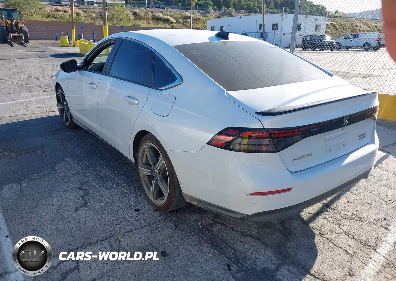 2025 Honda Accord Hybrid Sport VIN:1HGCY2F52SA075625 - 3