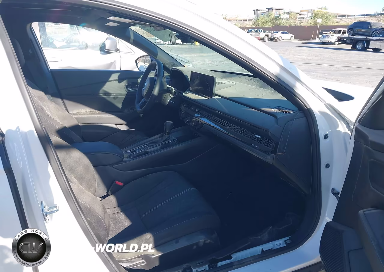 2025 Honda Accord Hybrid Sport VIN:1HGCY2F52SA075625 - 5