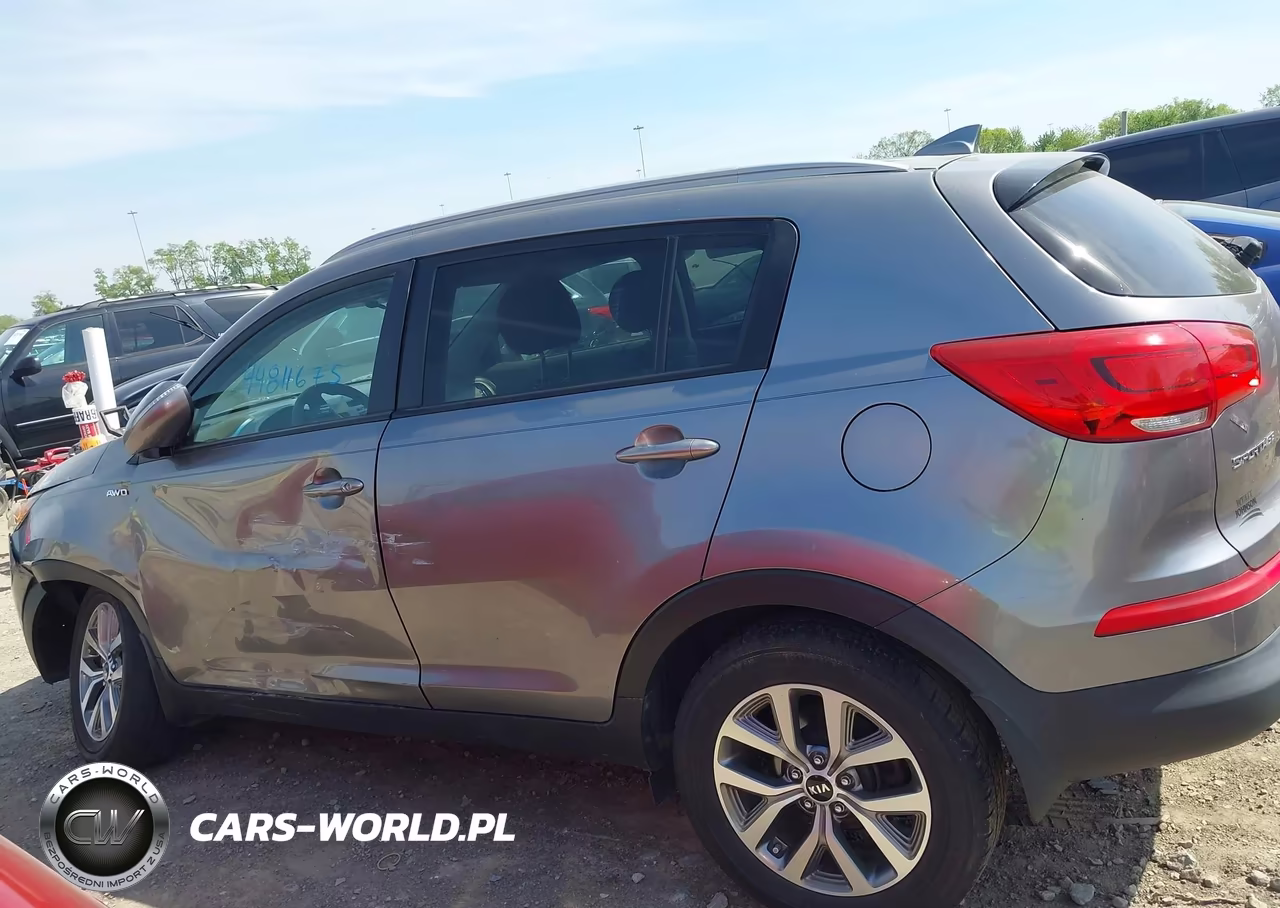 2015 Kia Sportage Lx VIN:KNDPBCAC8F7773687 - 14
