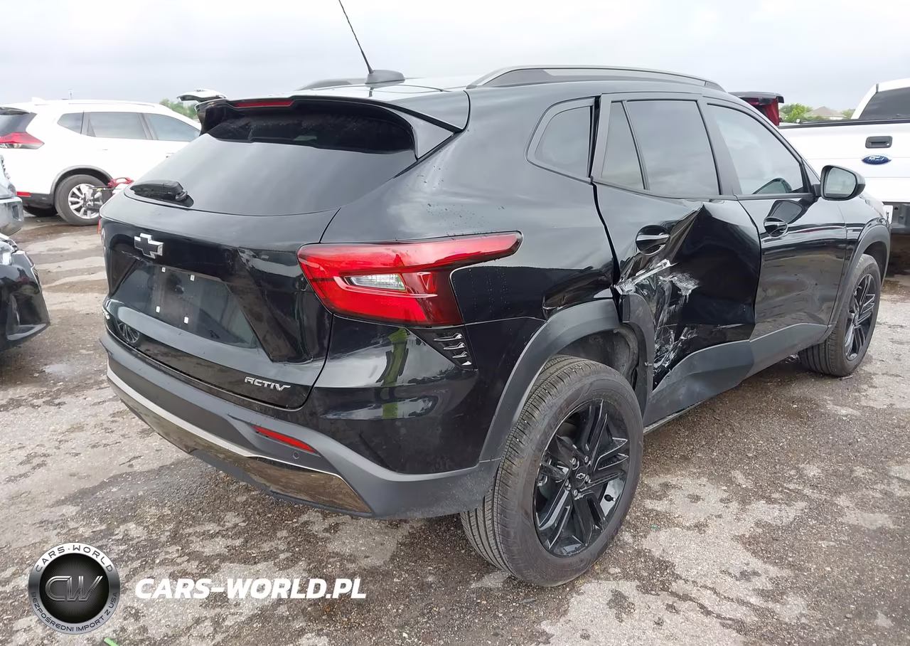 2025 Chevrolet Trax Fwd Activ VIN:KL77LKEP9SC141798 - 4