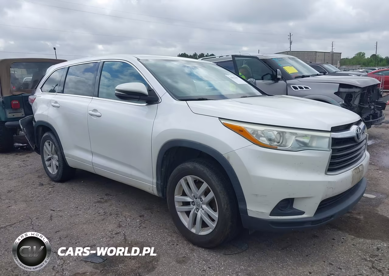 2015 Toyota Highlander Le VIN:5TDZARFH5FS016240 - 13