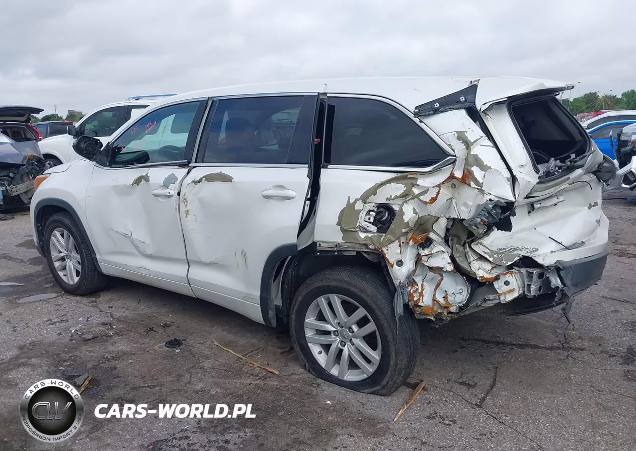 2015 Toyota Highlander Le VIN:5TDZARFH5FS016240 - 14