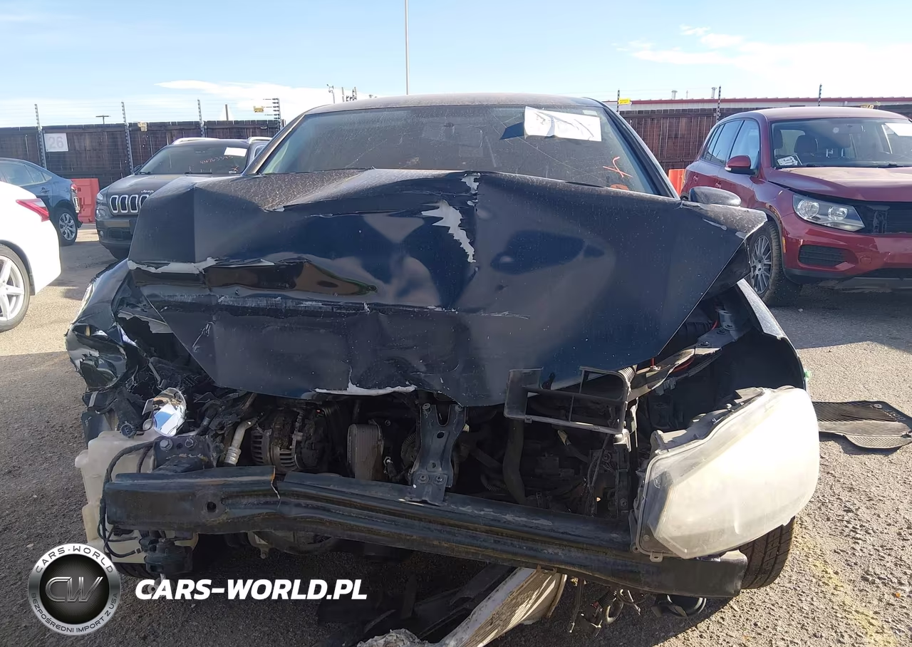 2013 Volkswagen Golf 2.5L 4-Door VIN:WVWDB7AJ5DW100187 - 13