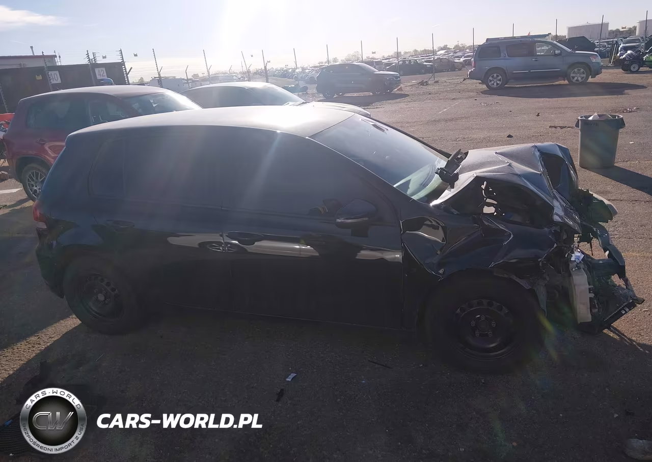 2013 Volkswagen Golf 2.5L 4-Door VIN:WVWDB7AJ5DW100187 - 14