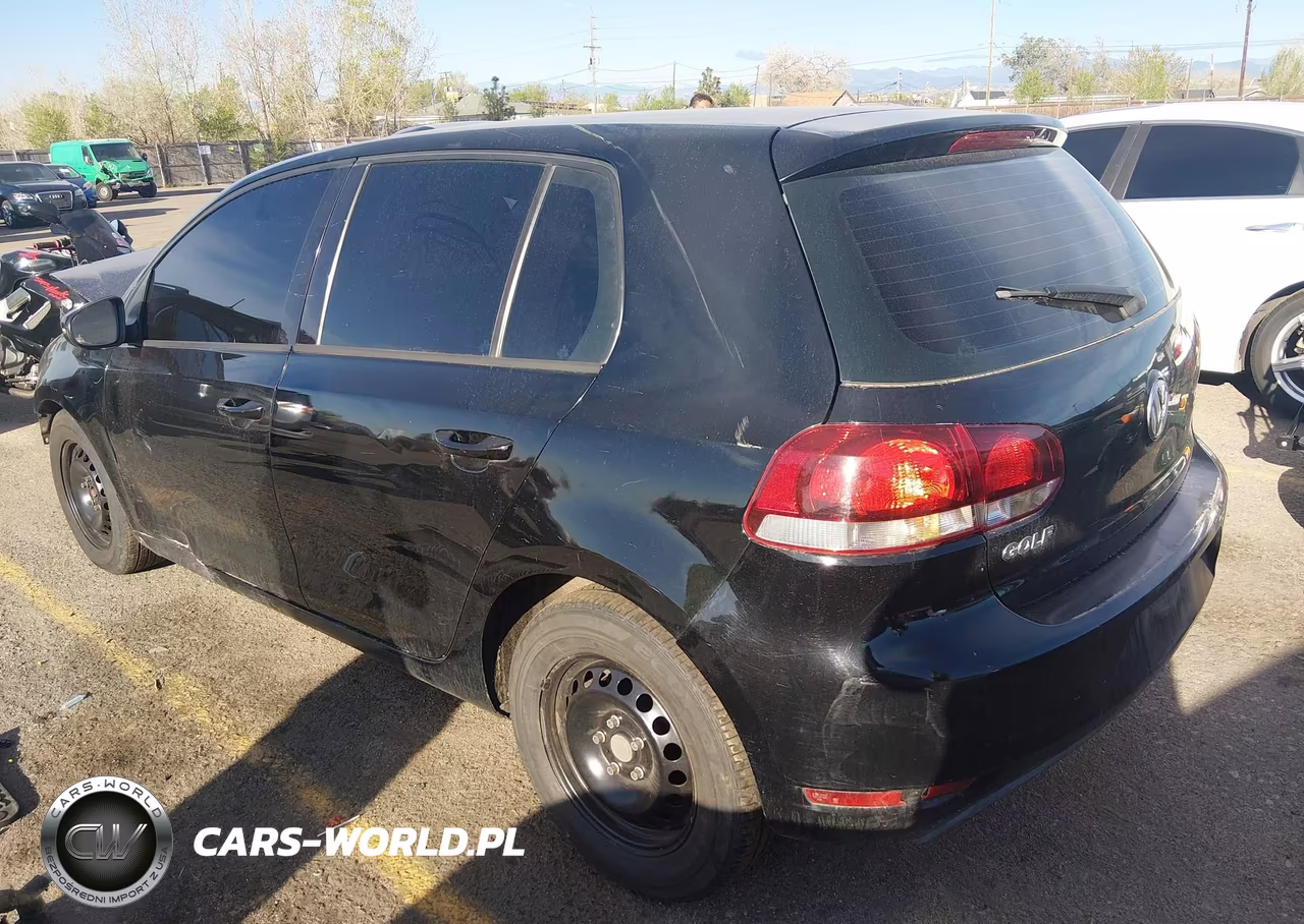 2013 Volkswagen Golf 2.5L 4-Door VIN:WVWDB7AJ5DW100187 - 3