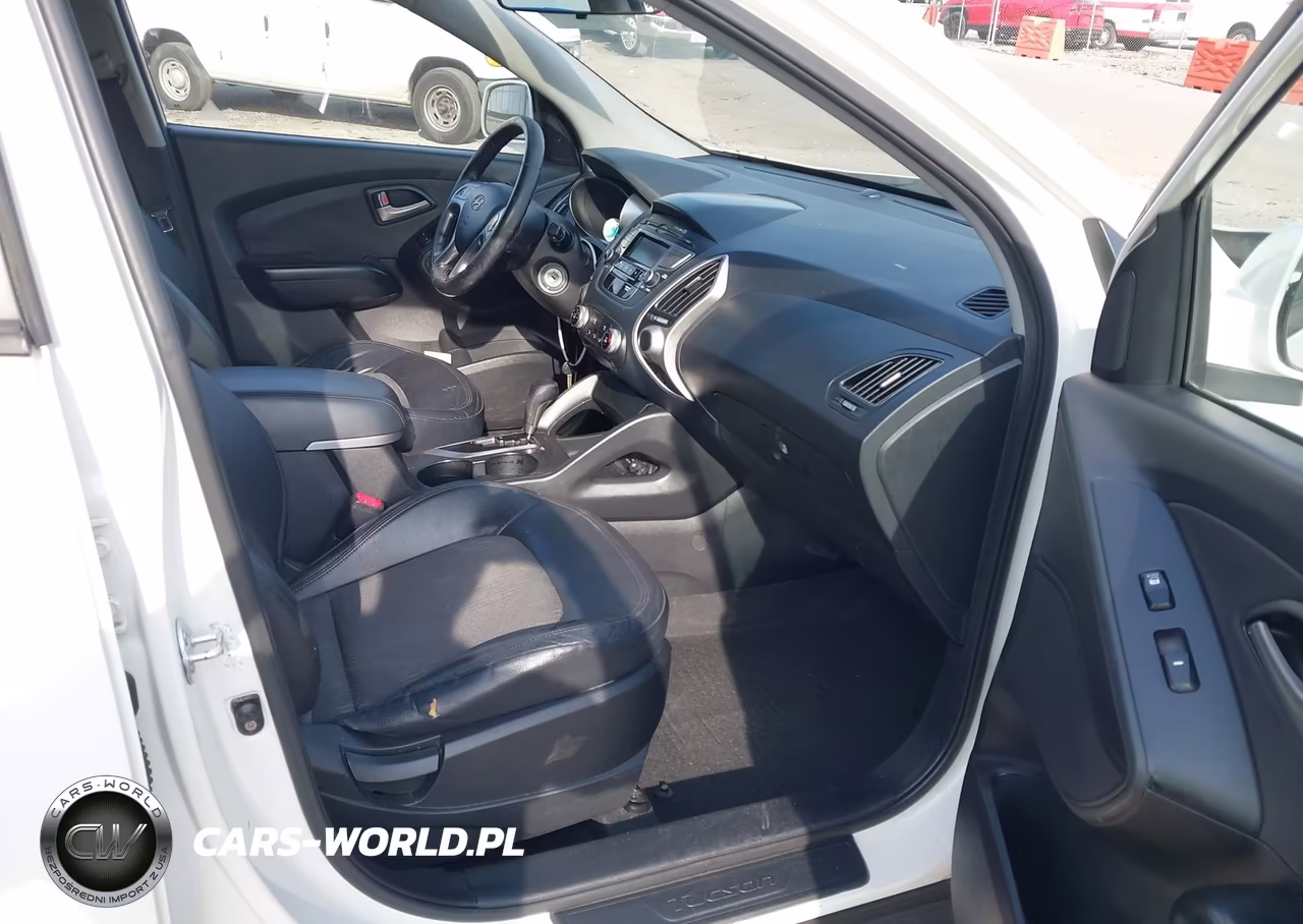 2011 Hyundai Tucson Gls VIN:KM8JU3AC9BU207416 - 5