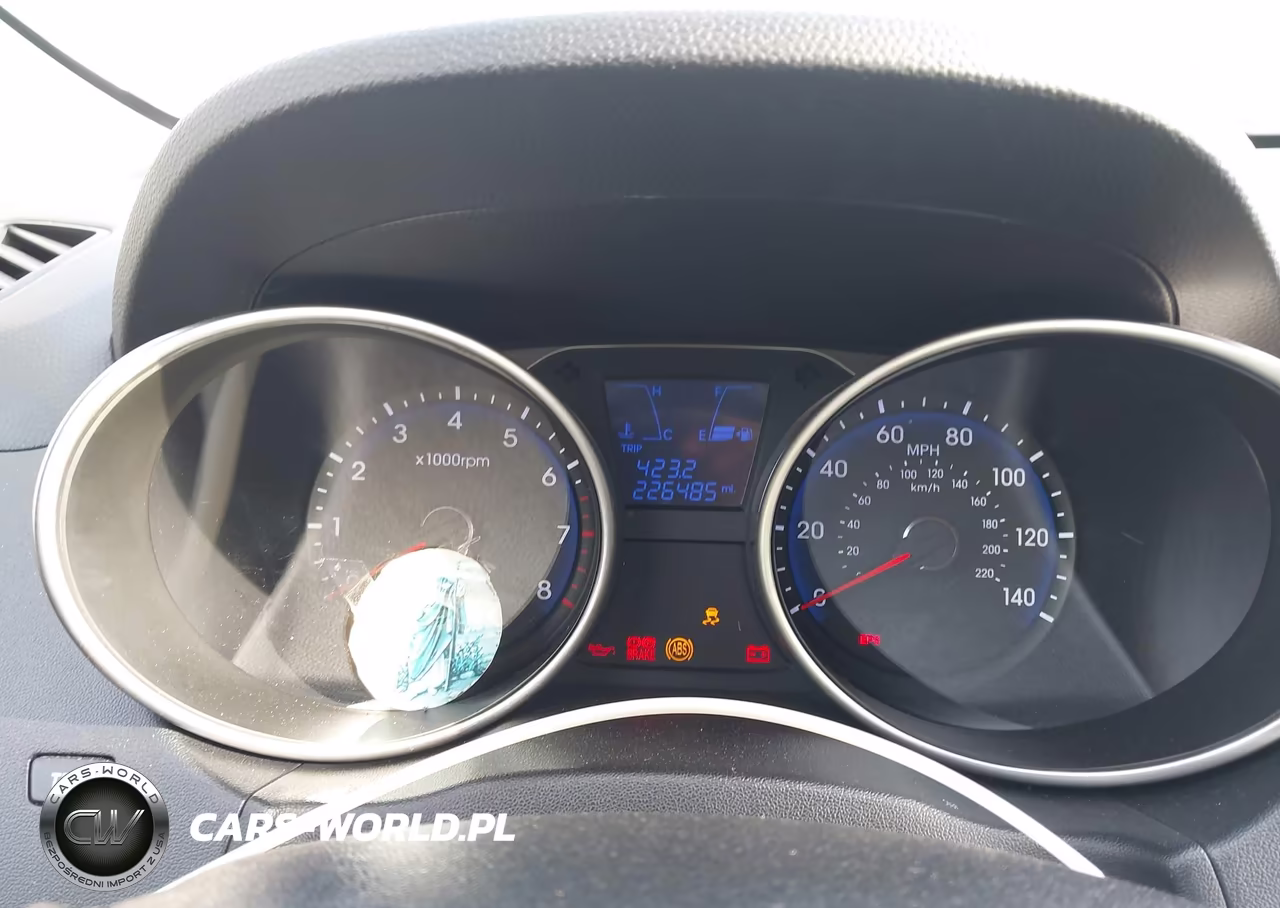 2011 Hyundai Tucson Gls VIN:KM8JU3AC9BU207416 - 7