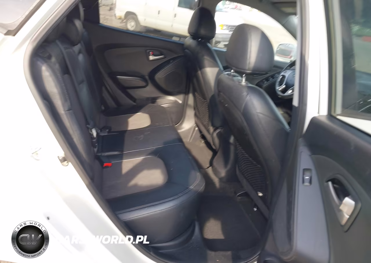 2011 Hyundai Tucson Gls VIN:KM8JU3AC9BU207416 - 8