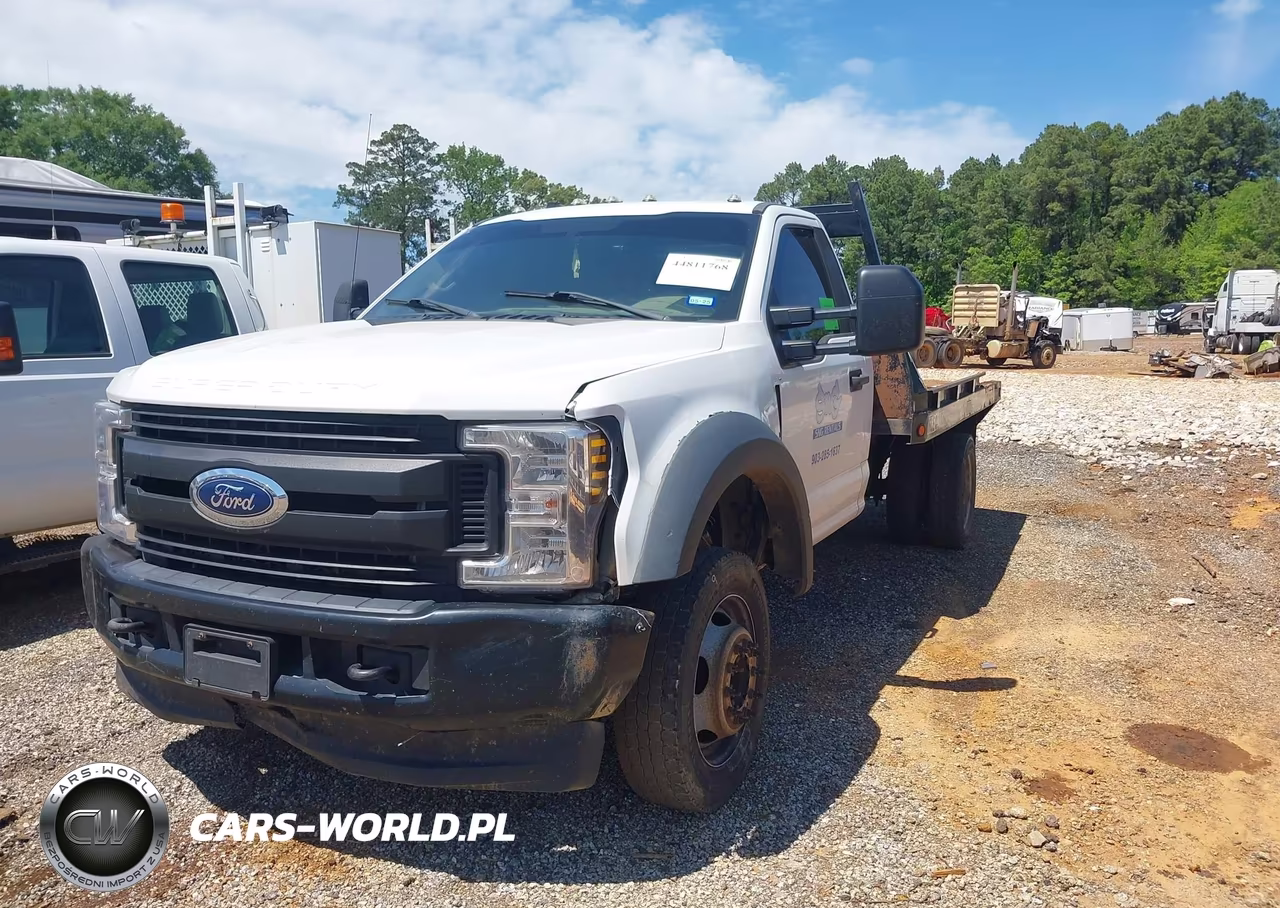 2019 Ford F-550 Chassis Xl VIN:1FDUF5HY4KEE82495 - 2