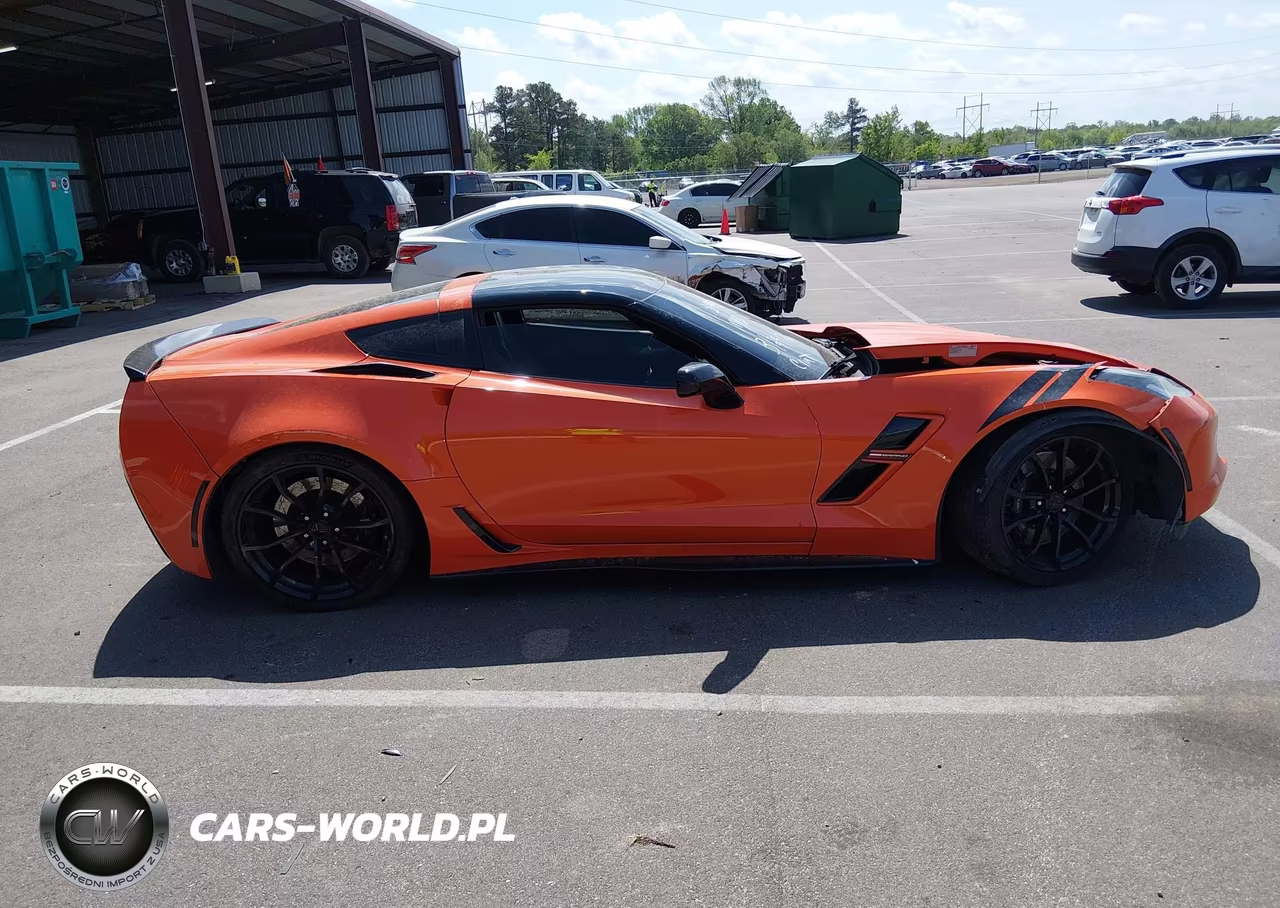 2019 Chevrolet Corvette Grand Sport VIN:1G1Y12D71K5105440 - 14