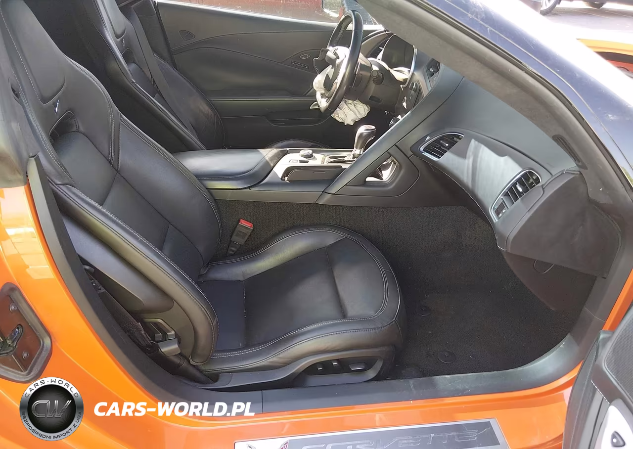 2019 Chevrolet Corvette Grand Sport VIN:1G1Y12D71K5105440 - 5